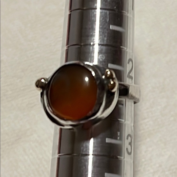 Hand wrought silver ring & Carnelian - Picture 1 of 3